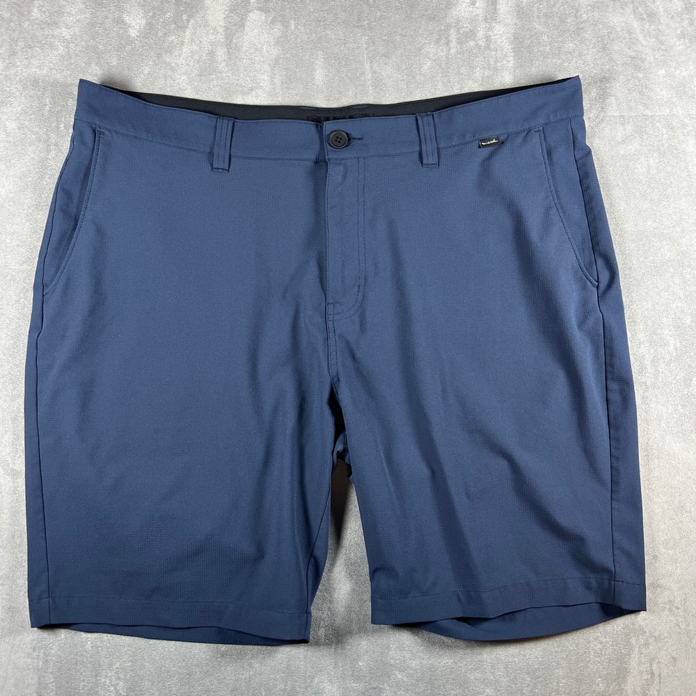 Travis Mathew Performance Golf Shorts Size 40 Navy Stretch Chino Lightweight